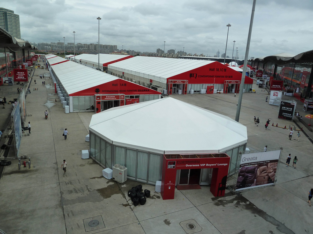 Pengilang China Membekalkan Acara Luaran Besar Untuk Khemah Pameran Luaran Khemah Pameran Dagangan Bahan Bingkai Aluminium PCV Besar untuk Dijual