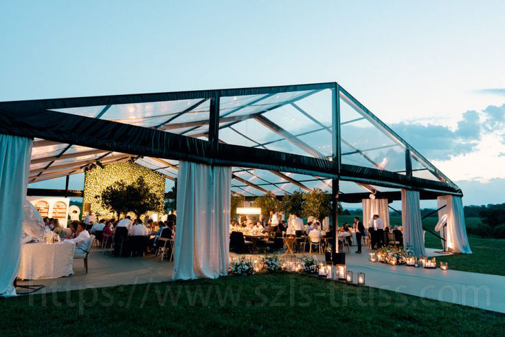 《Di Bawah Khemah Perkahwinan, Menganyam Brokat Cinta Abadi》