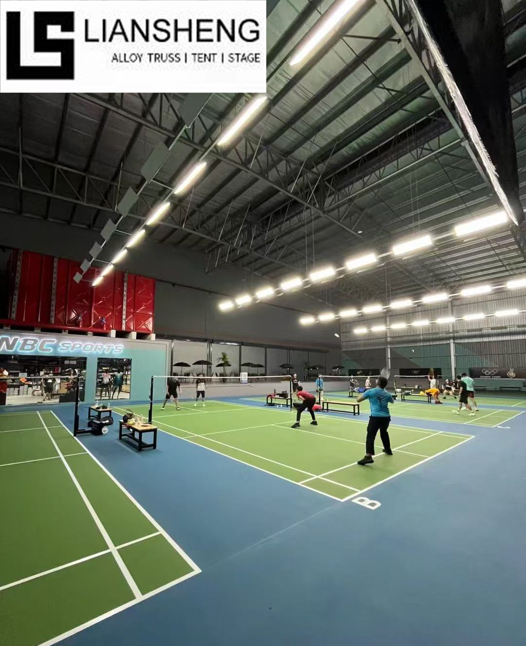 Khemah Acara Sukan yang sangat besar, Mudah Disiapkan dan Boleh Dialihkan, dengan Pilihan Penyesuaian Tinggi, Sesuai untuk Pelbagai Aktiviti